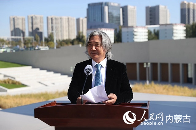 全國政協(xié)副秘書長、民盟中央專職副主席、中國美術(shù)館館長、中國城市雕塑家協(xié)會主席吳為山開幕致辭。王劭凱攝