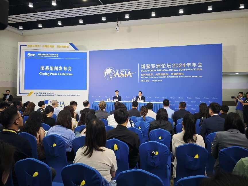 博鰲亞洲論壇2024年年會(huì)閉幕新聞發(fā)布會(huì)。人民網(wǎng)記者 許維娜攝